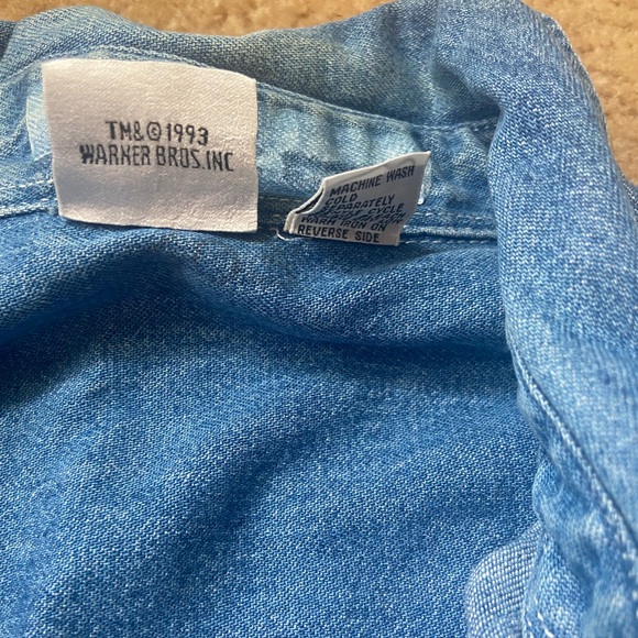 Vintage Looney Tunes Denim Shirt Size XL - Picture 3 of 7